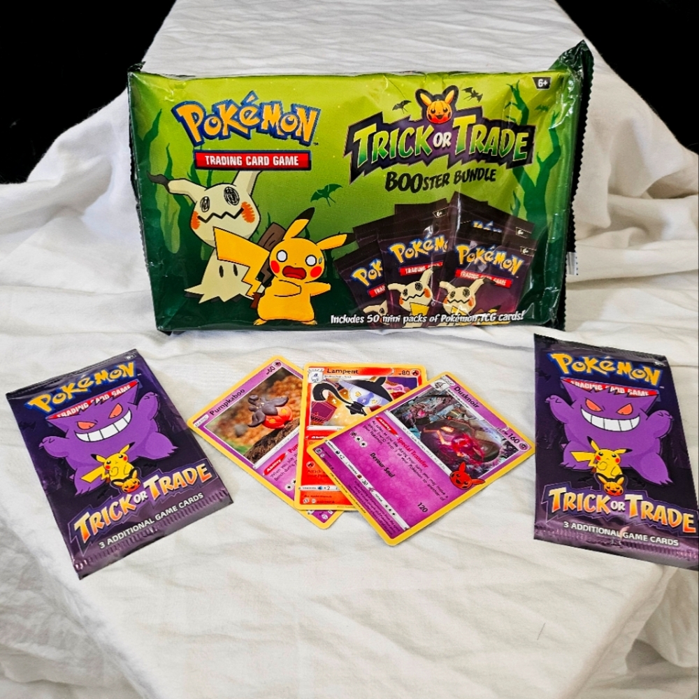 Pokémon Trick or Trade Booster Bundle – Box of 50 Mini Packs